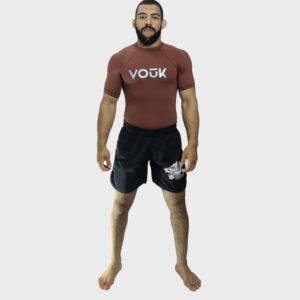 RASH GUARD MANGA CURTA - Marrom